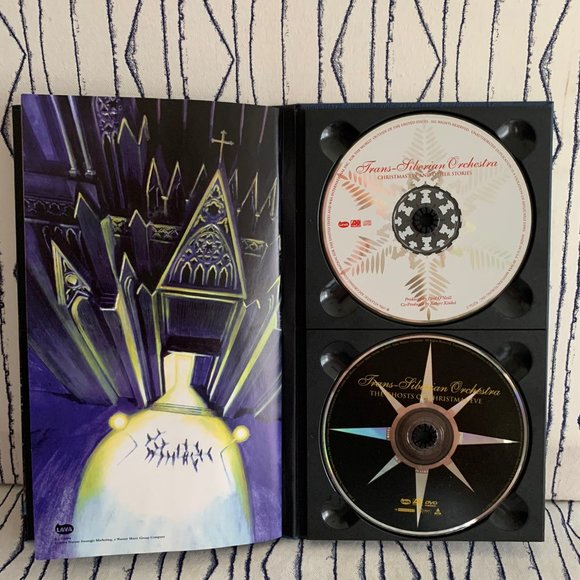 Rare Find! TSO Christmas Trilogy DVD, Book & CD's LIKE NEW - Picture 6 of 8